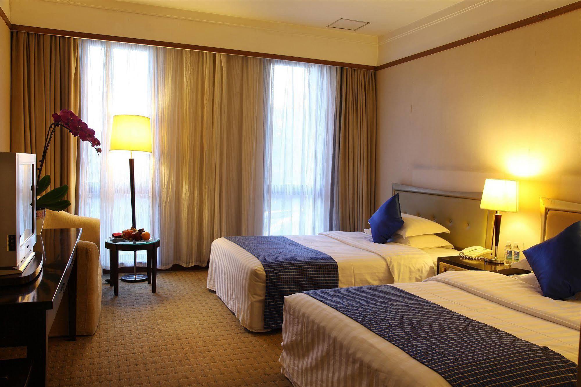 Redwall Hotel Peking Kültér fotó