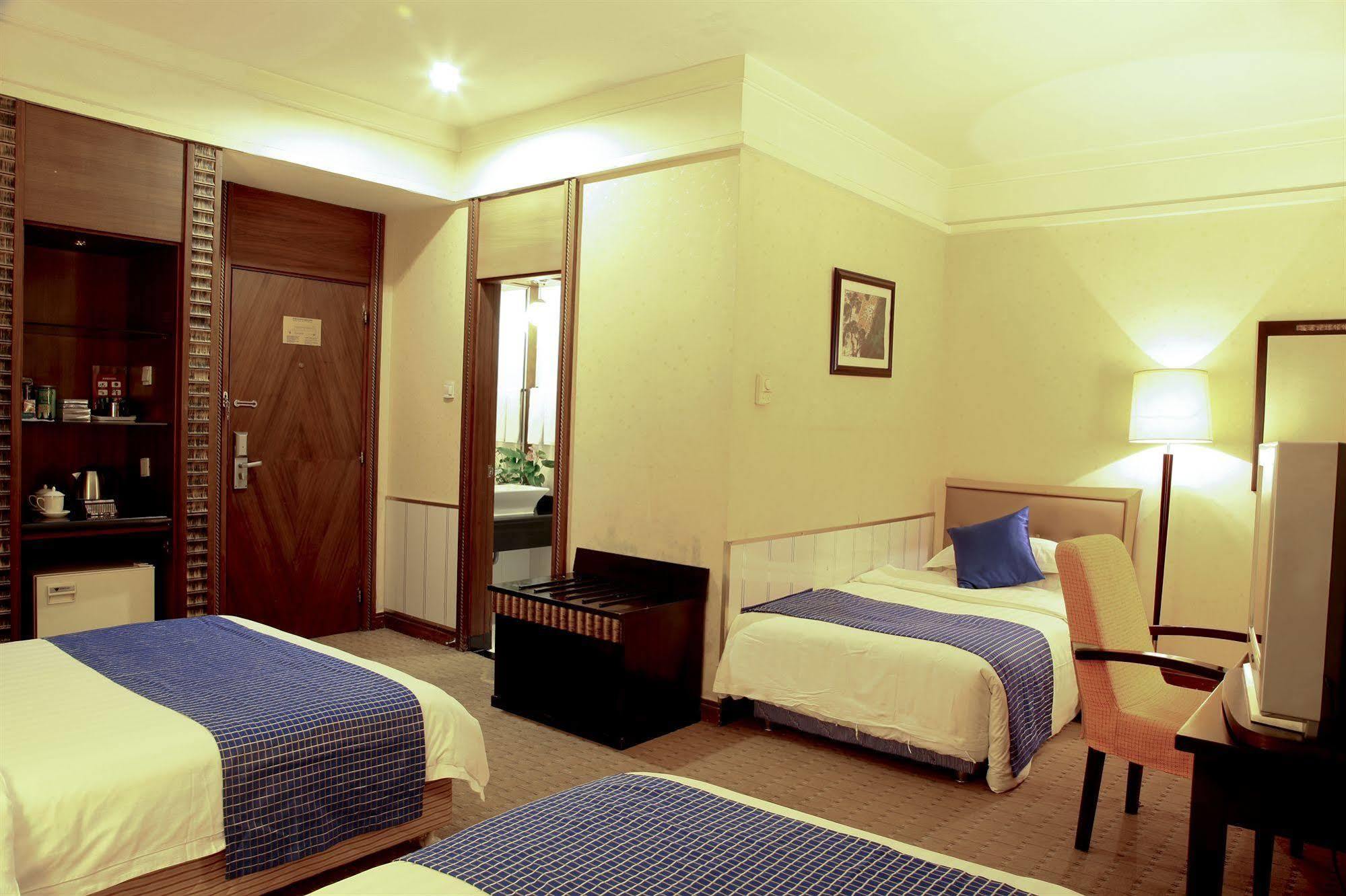 Redwall Hotel Peking Kültér fotó